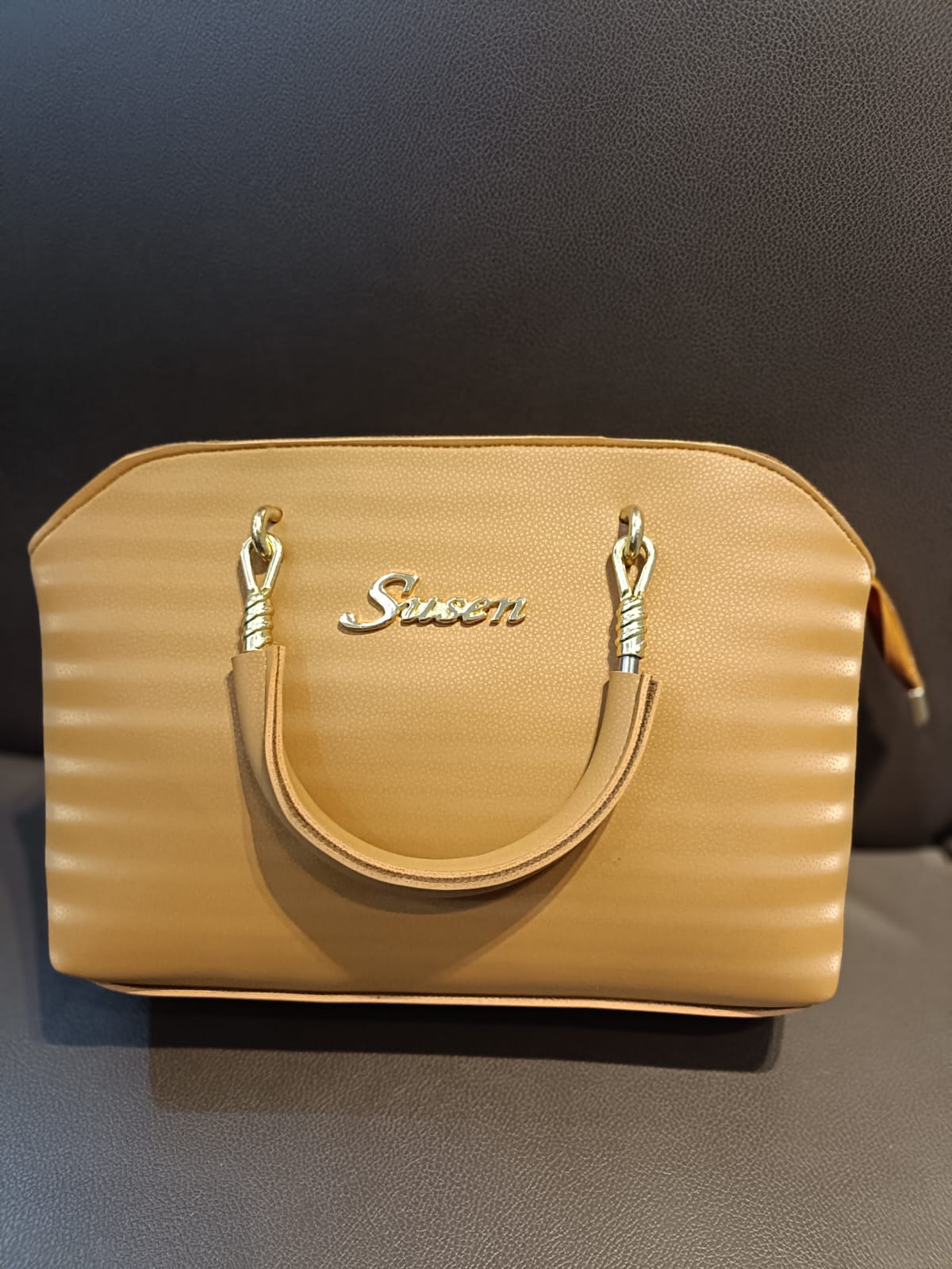 Susen Tan Textured Handbag – Elegant Style for Everyday Use