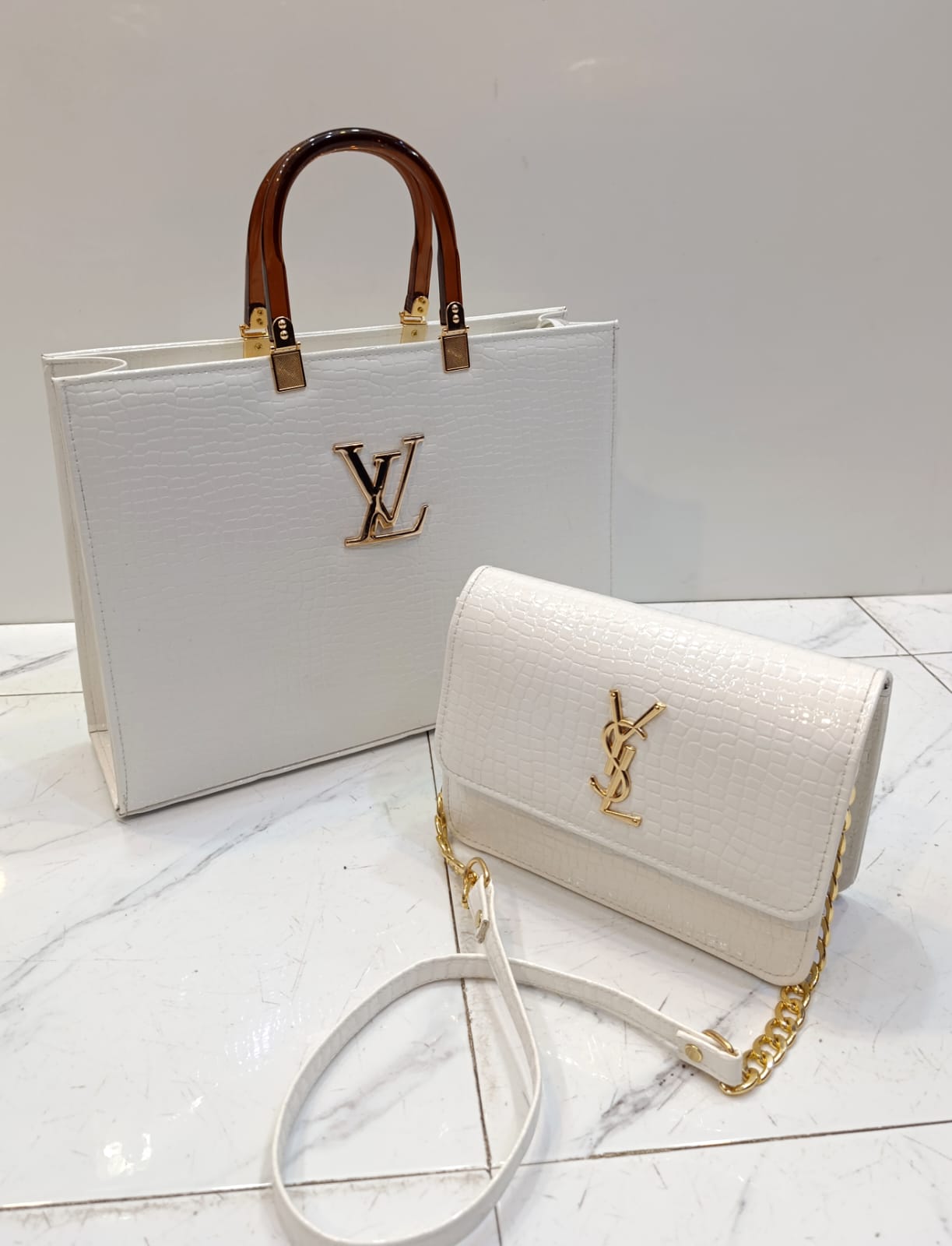 Premium White Croc-Textured Handbag & Sling – ApnaBag.shop