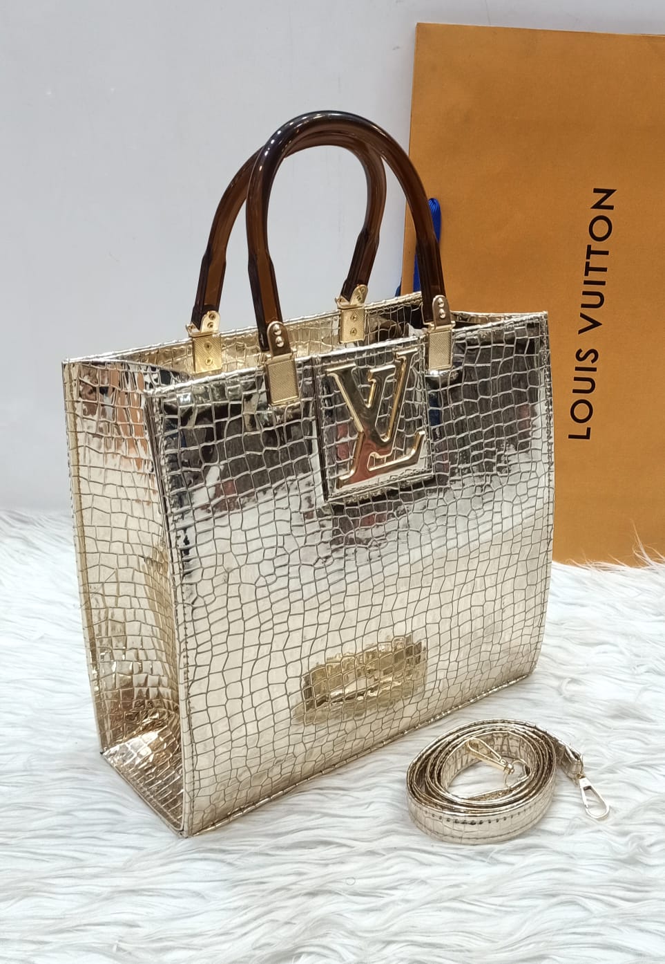 Luxury Gold Crocodile Texture Handbag – Premium LV Style | ApnaBag.shop